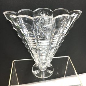 Bud 6.5" H Flower Vase Fan Shape Clear  Glass Small